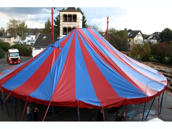 zirkus_aufbau_18