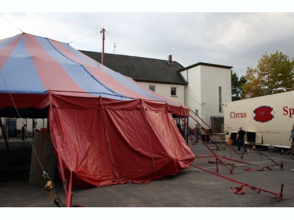 zirkus_aufbau_20