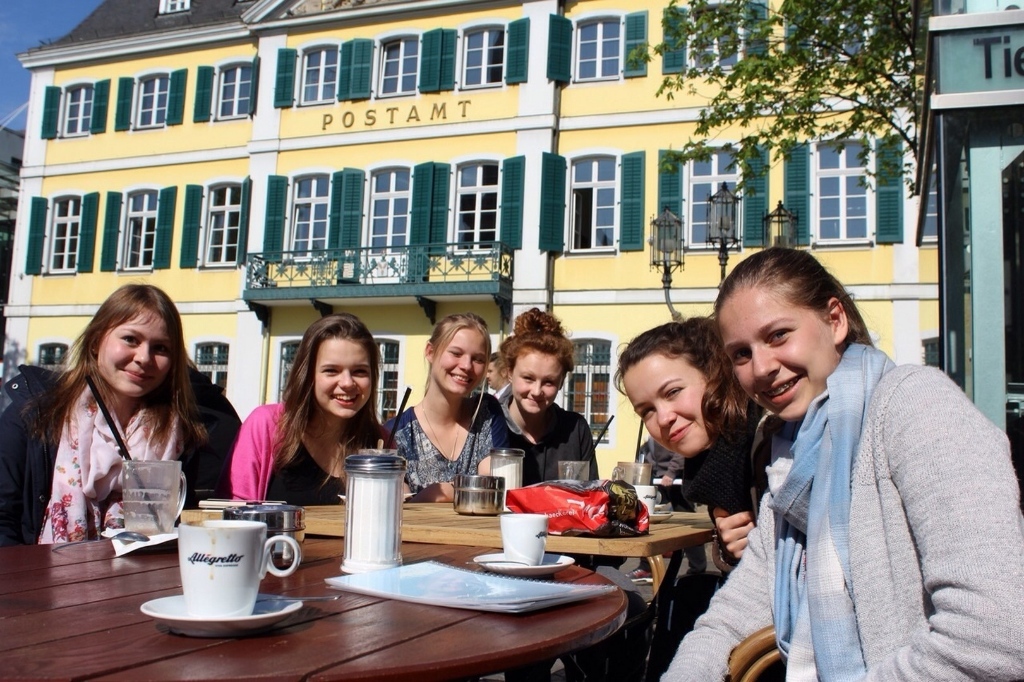 Frankreich-Paris-Austausch Jrgst E - Doreen Gierer, Naomi Schäfer, Caroline Eichert (5) (Kopie)
